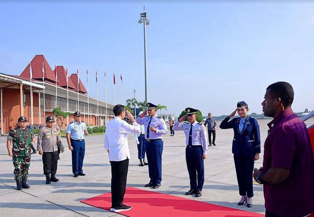 Presiden Jokowi Resmikan Jalan Tol Kartasura-Klaten dan Buka Kongres ISEI di Surakarta