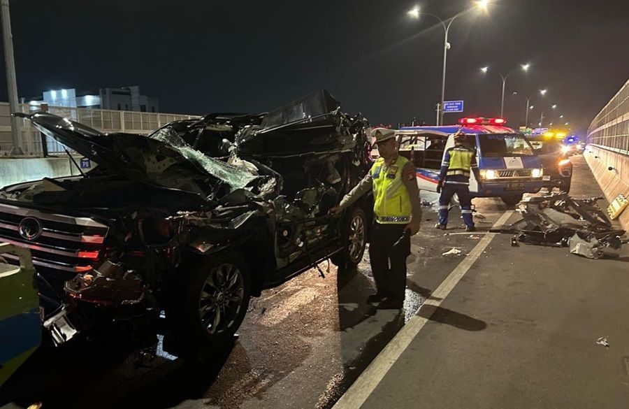 Kronologi Kecelakaan Maut di Tol Layang Makassar Tewaskan Istri dan Anak Pemilik Pallubasa Serigala!