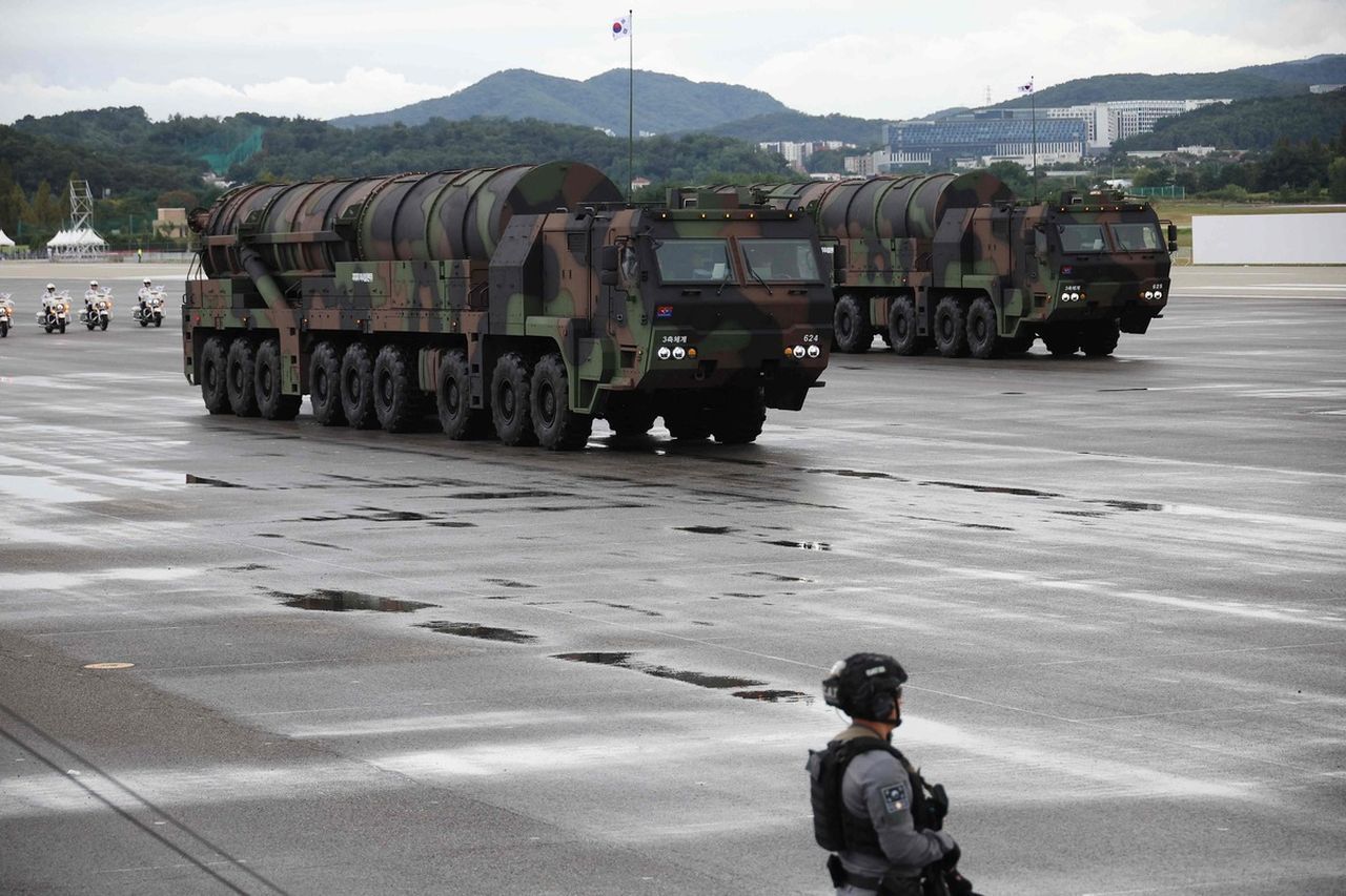 Korea Selatan Pamerkan Rudal Terkuatnya, yang Mampu Menghantam Bunker Bawah Tanah Korea Utara