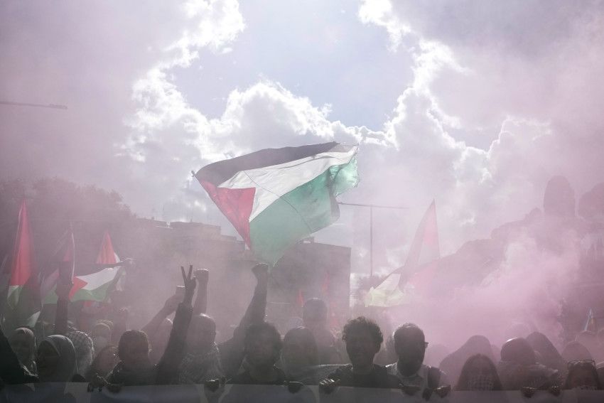 Jelang Peringatan 7 Oktober, Ribuan Orang di Belahan Dunia Ikut Serta dalam Aksi Pro-Palestina