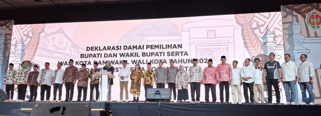 Bawaslu DIY Gelar Deklarasi Damai, Paslon Hingga Ratusan Jaga Warga dikerahkan Jaga Integritas Pilkada 2024