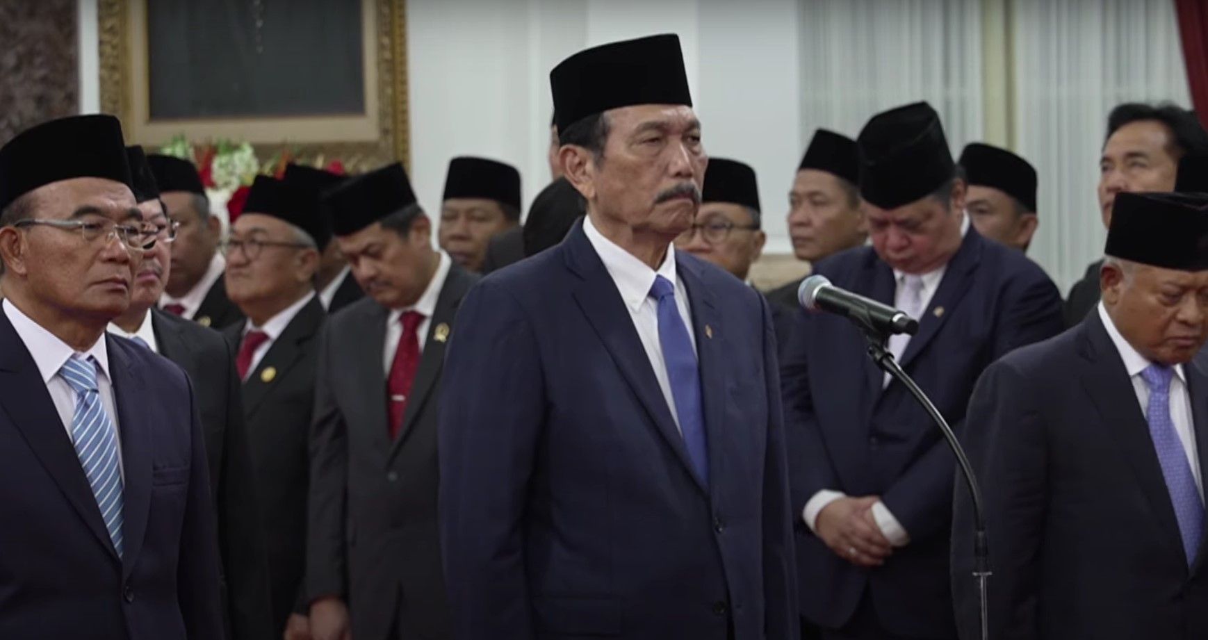 Presiden Prabowo Lantik Utusan Khusus hingga Kepala Badan, Ada Luhut Lagi di Pelantikan