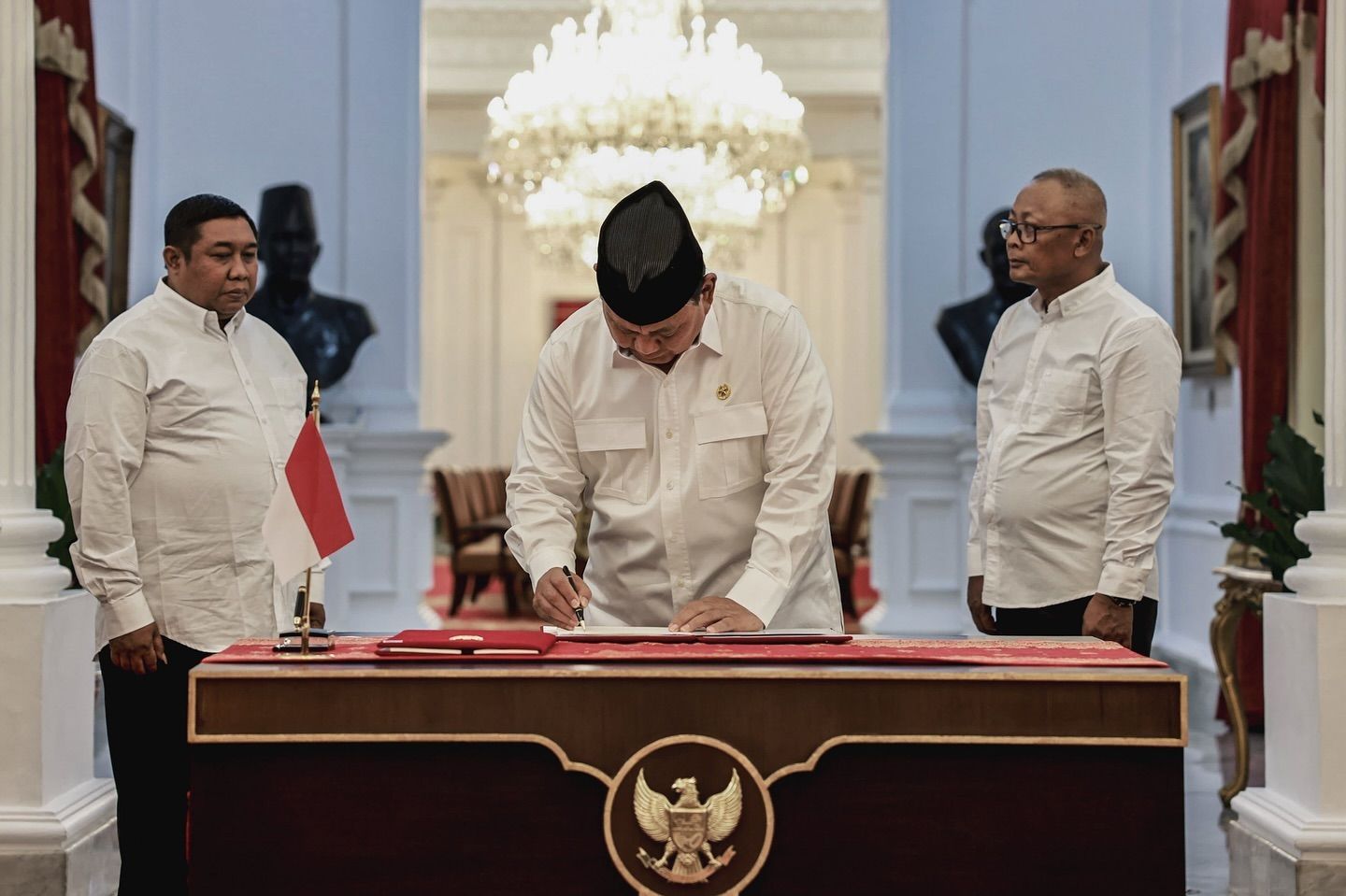 Presiden Prabowo Teken PP Penghapusan Piutang UMKM, Harapan Baru Bagi Pelaku Usaha Mikro