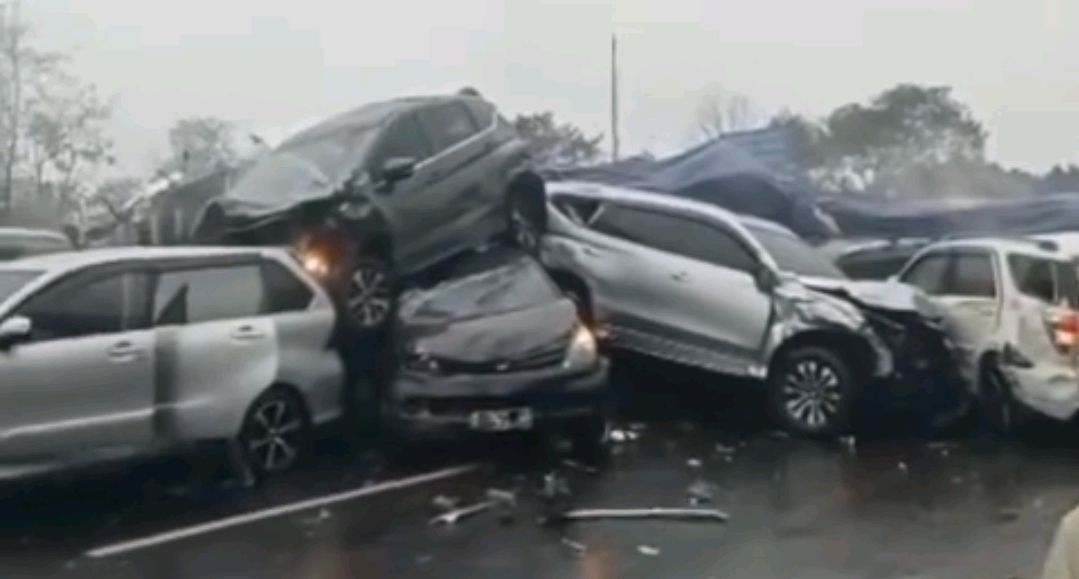 Olah TKP Kecelakaan 17 Kendaraan di Tol Cipularang Selesai, Apa Hasilnya?