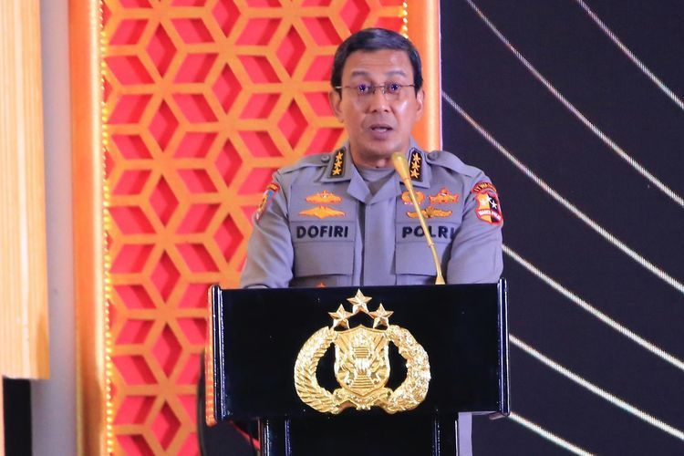 Dilantik Kapolri Hari Ini, Komjen Ahmad Dofiri Resi Bertugas Sebagai Wakapolri
