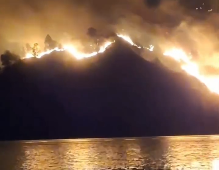 Kronologi Gunung Rinjani Kebakaran: Jalur Pendakian Senaru Ditutup Sementara