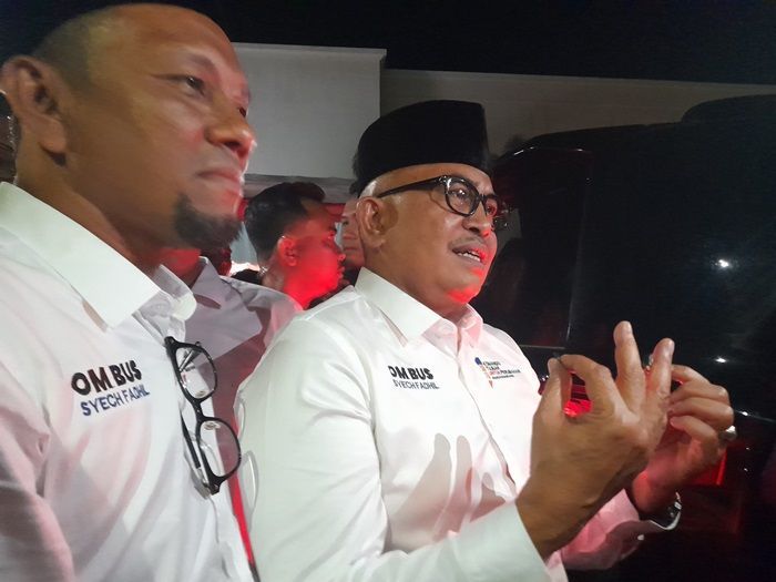 Debat Terakhir Calon Gubernur Aceh Terjadi Ricuh, Bustami Hamzah Ini Alat Penjernih Suara Bukan Alat Komunikasi