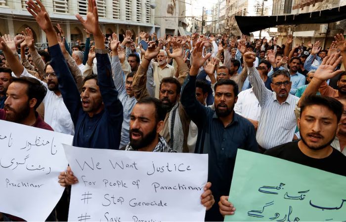 Kejadian Mengerikan di Pakistan: 40 Warga Syiah Tewas Ditembak dalam Konvoi Bus