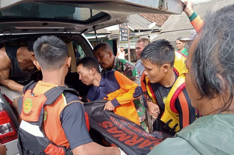 Lagi Cuci Motor, Warga Pandeglang Tewas Terseret Arus Sungai Cangkore
