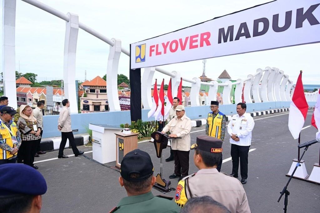 Presiden Prabowo Subianto meresmikan Flyover Madukoro, Begini Harapannya!