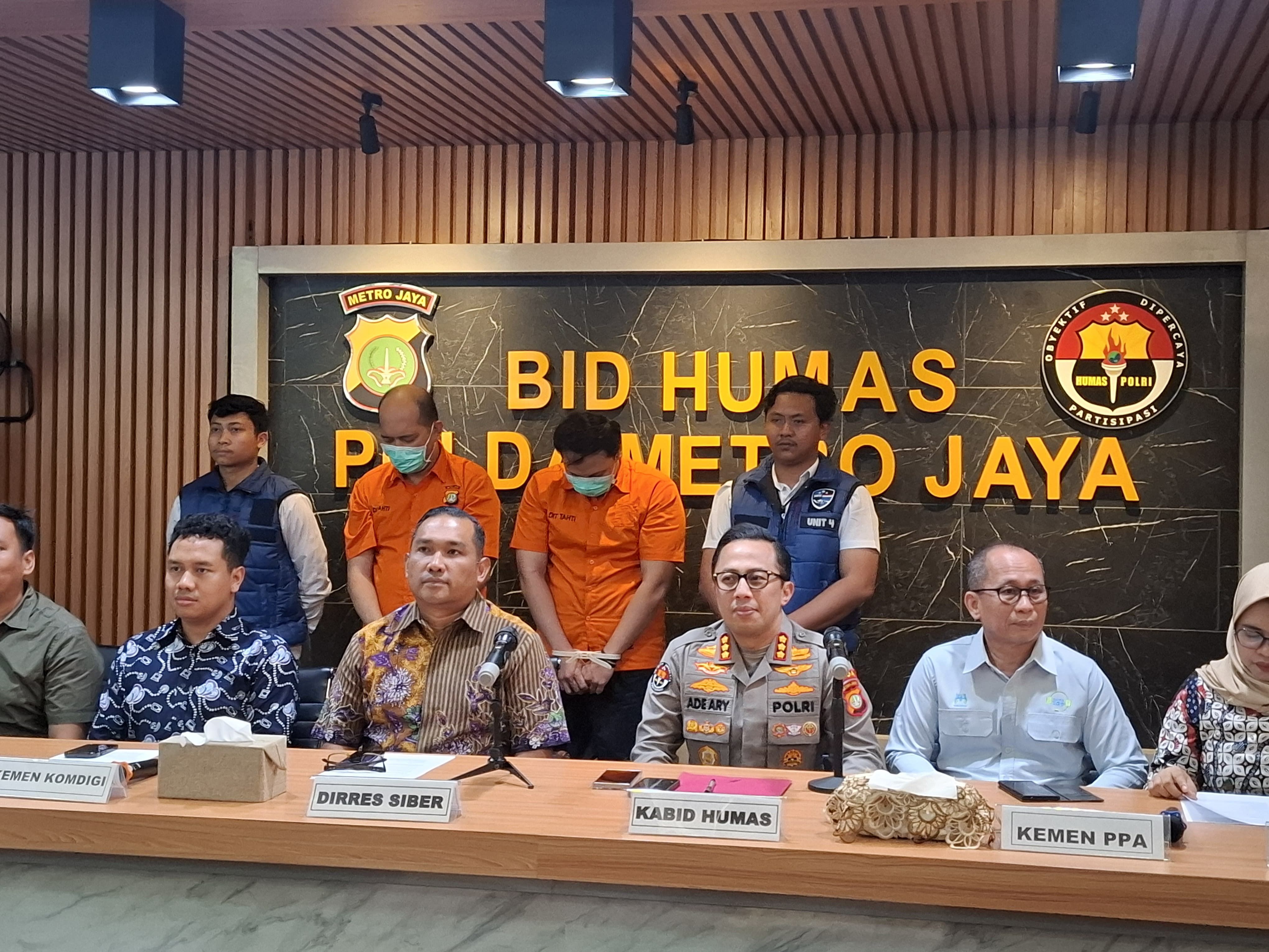 Pasutri Pengelola Pesta Tukar Pasangan Bali-Jakarta Kelola Website Pendaftaran, Membernya Capai 17 Ribu Orang