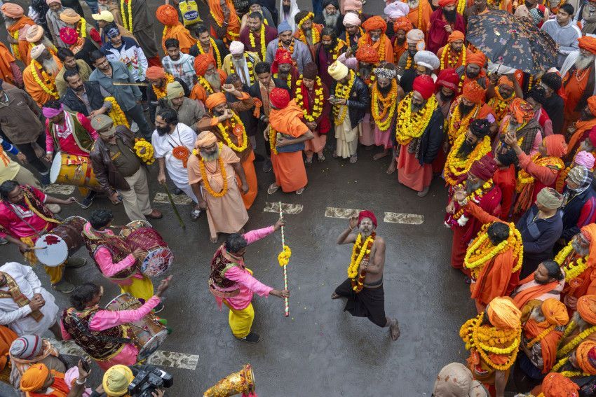 India Gelar Festival Maha Kumbh: Perayaan Keagamaan Terbesar di Dunia