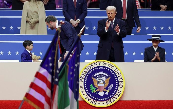 Donald Trump Resmi Jadi Presiden: Kita Kembalikan Kejayaan Amerika!