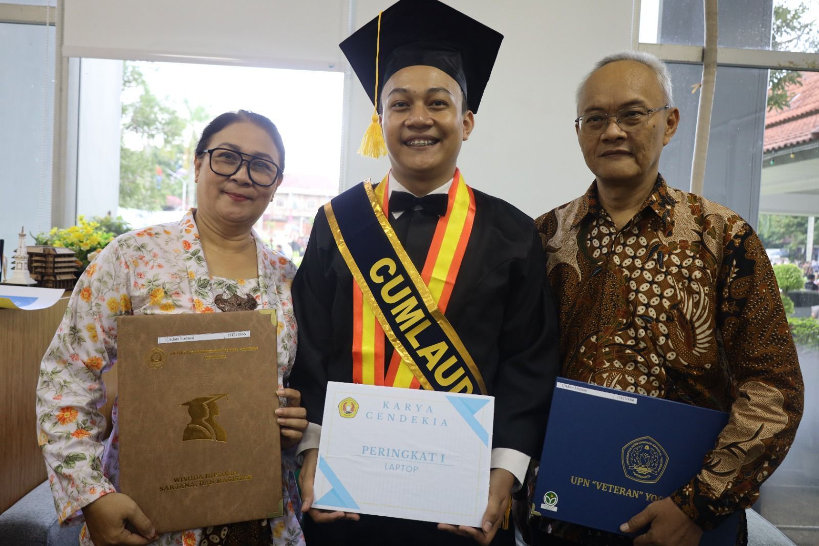 Cerita Mahasiswa UPN Veteran Yogya Jadi Sarjana Tercepat dengan Relaksasi Main Game, Kok Bisa?