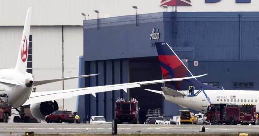 Pesawat Japan Airlines Menabrak Ekor Pesawat Delta Airlines di Bandara Seattle