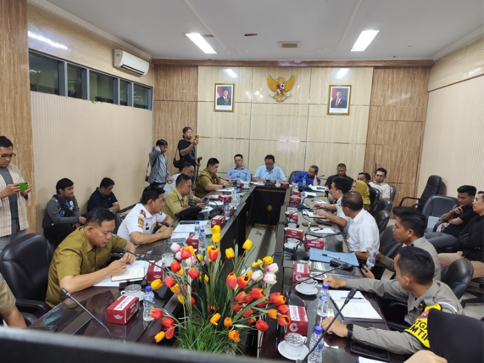 PT Imasco Bantah Isu PHK 1.600 Karyawan, Soroti Regulasi Bobot Truk di Jember