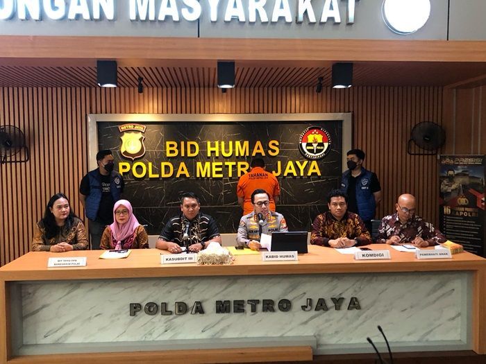 Jual 13 Ribu Video Asusila Anak, Pria Karawang Dijemput Polda Metro