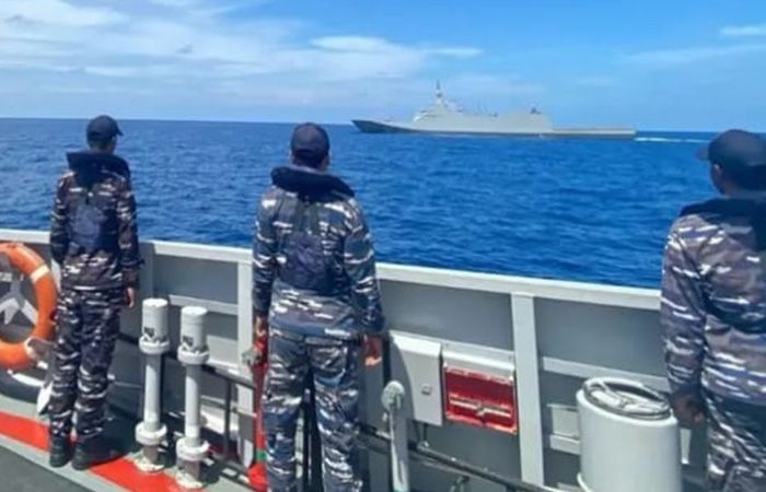 Mempererat Hubungan Bilateral, KRI Madidihang-855 dan JS NOSHIRO-3 Jepang Gelar Latihan Bersama