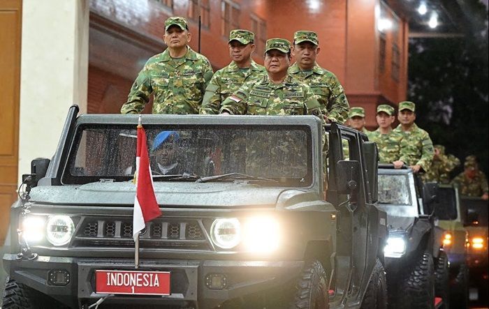 Presiden Prabowo Ditemani Jokowi dan SBY saat Upacara Parade Senja hingga Retreat Kepala Daerah