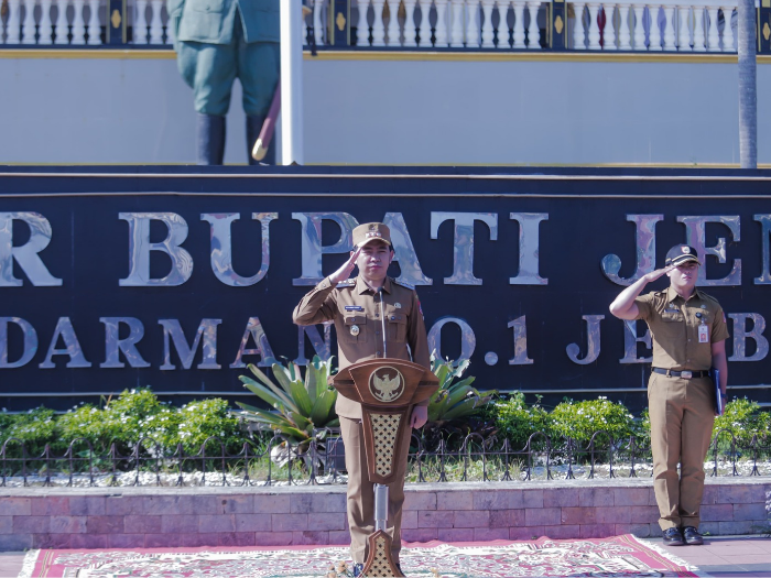 Hari Pertama Kerja, Bupati Jember Tekankan Kebersamaan dan Janji untuk Rakyat Kecil