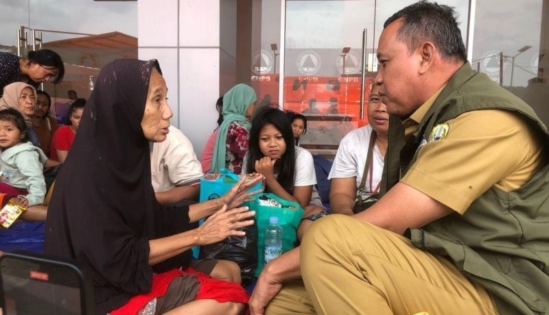 Viral Video Istrinya Nginap di Hotel saat Banjir, Ini Klarifikasi Wali Kota Bekasi Tri Adhianto