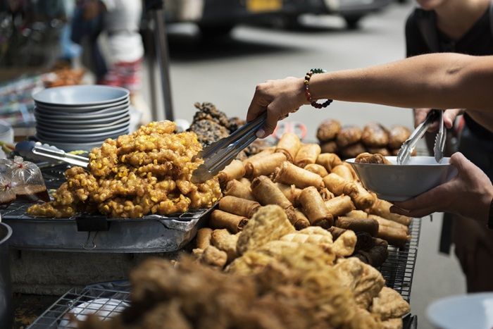 Dari Mana Asal Gorengan dan Kenapa Bisa Jadi Makanan Favorit Orang Indonesia?