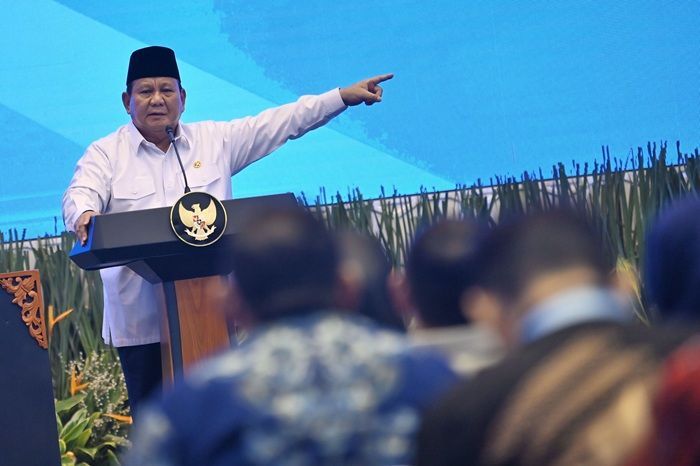 Mulai Bulan Ini Presiden Prabowo Cairkan Tunjangan Langsung ke Rekening 1,8 Juta Guru: Ditahan untuk Apa?