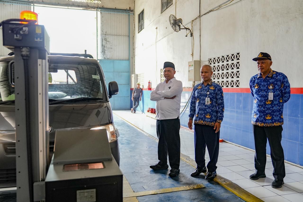 Kunjungi Dishub Sleman, Bupati Harda Pastikan Fasilitas Dishub Aman Untuk Pemudik Lebaran 2025