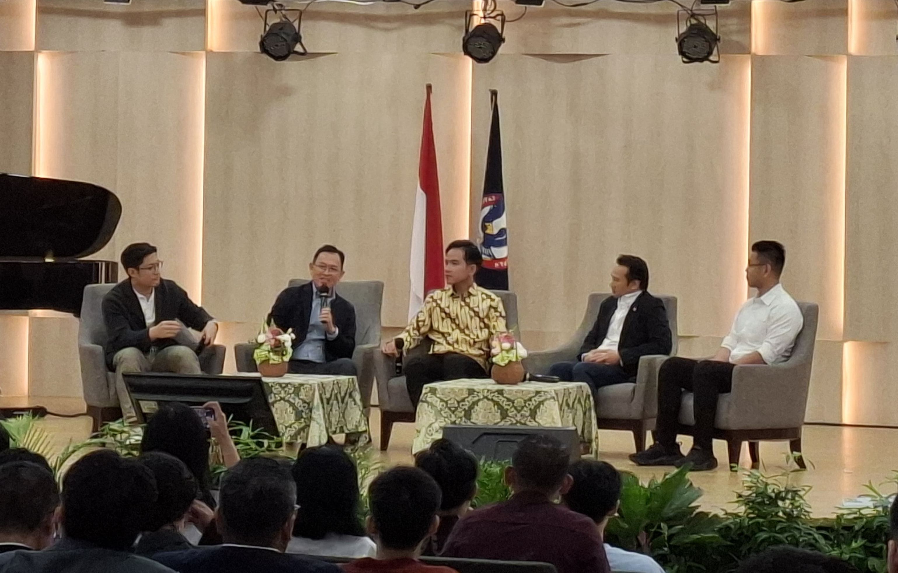  Wapres Gibran Kunjungi UPH Karawaci Hari Ini Disambut Tepuk Tangan Mahasiswa