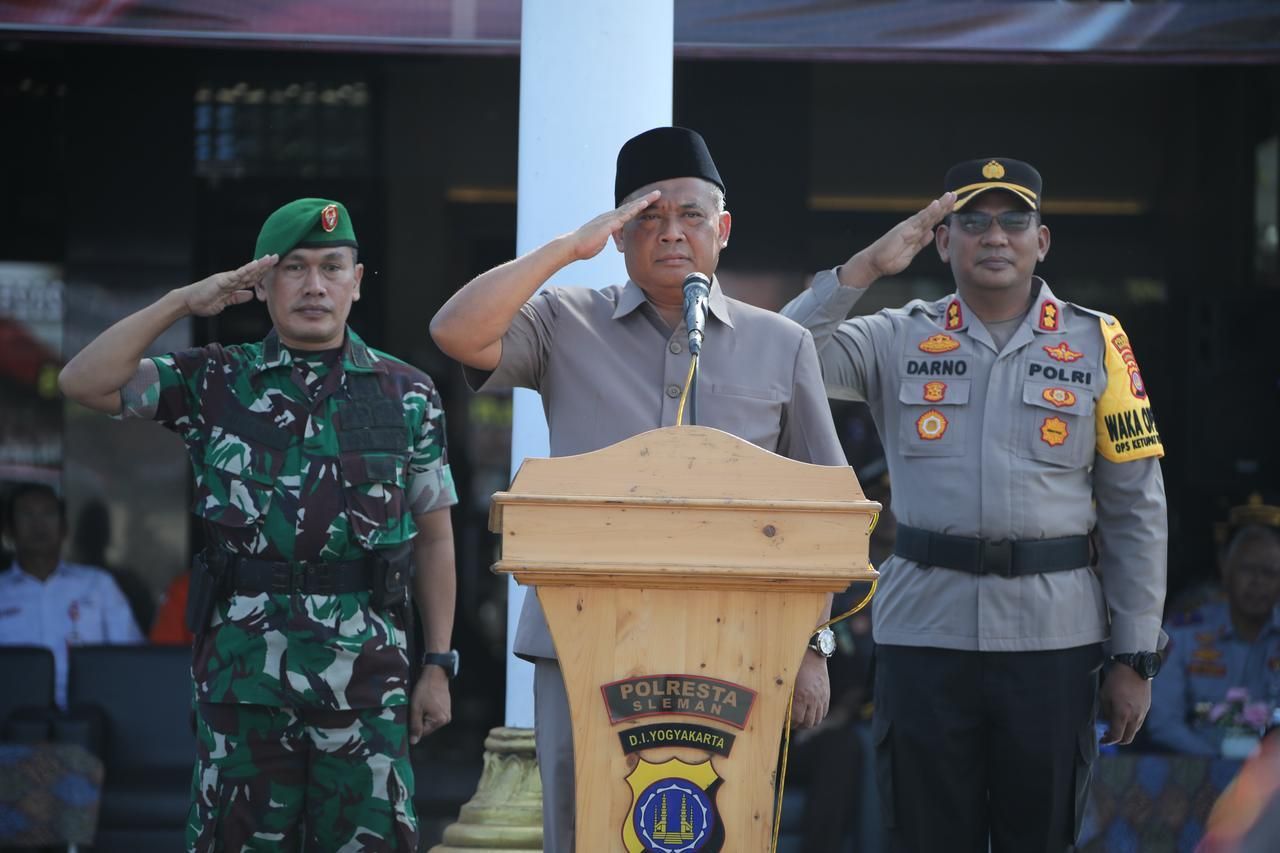 Bupati Sleman Harda Pimpin Apel Gelar Pasukan Operasi Ketupat 2025, Ini Pesannya!