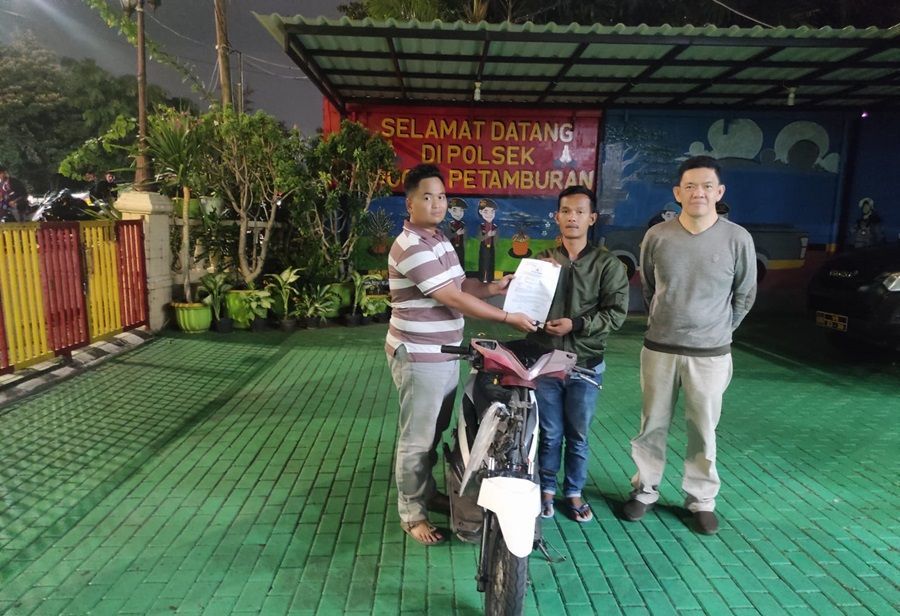 Kisah Warga Beruntung di Jakbar, Lapor Kehilangan Motor Tak Sampai 24 Jam Ditemukan Polisi