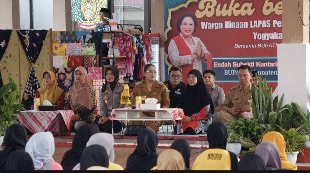Khidmatnya Bukber Bupati Gunungkidul Endah di Lapas Perempuan