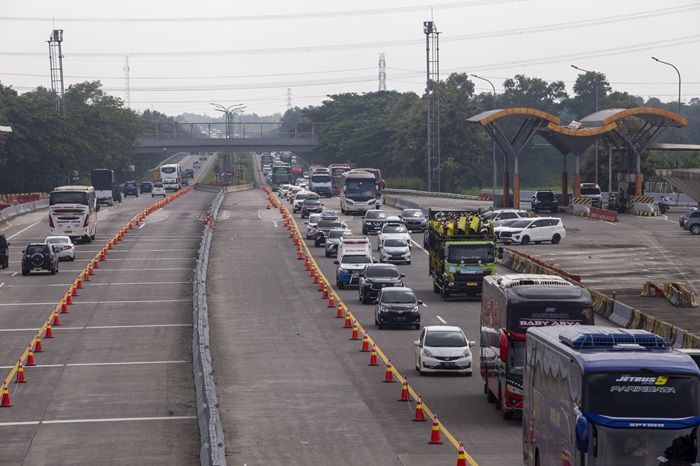 Tol Cipali Padat, Korlantas Polri Sterilisasi Jalur untuk Terapkan One Way