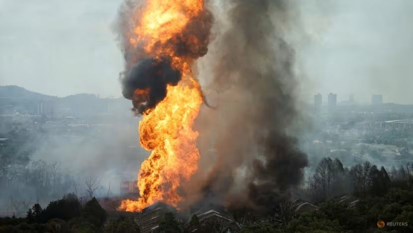 145 Orang Terluka dalam Kebakaran Besar di Selangor akibat Kebocoran Pipa Gas Petronas