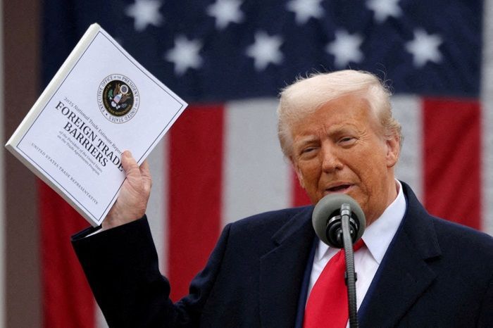Donald Trump Tunda Kenaikan Tarif Selama 90 Hari, Khusus untuk China Tetap Naik 125 Persen!
