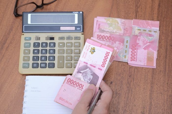 Dampak Rupiah Melemah terhadap Dunia Usaha di Indonesia