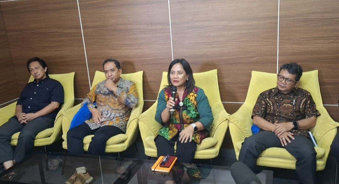 Klarifikasi Terbaru UGM: Joko Widodo Lulus pada November 1985
