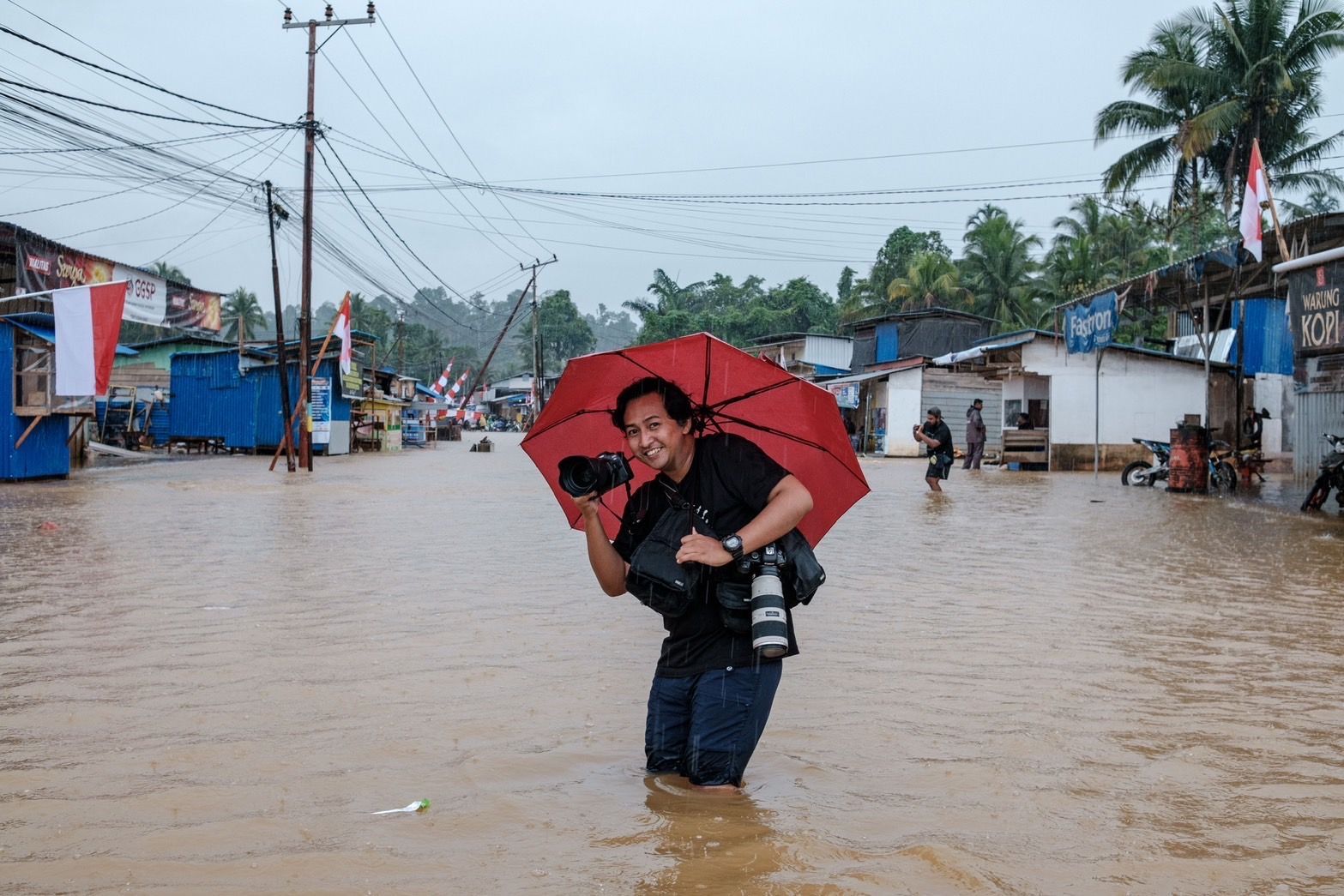 Berawal Potret Kemanusiaan, Alumnus UGM Ini Berhasil Raih Penghargaan 'World Press Photo' 2025