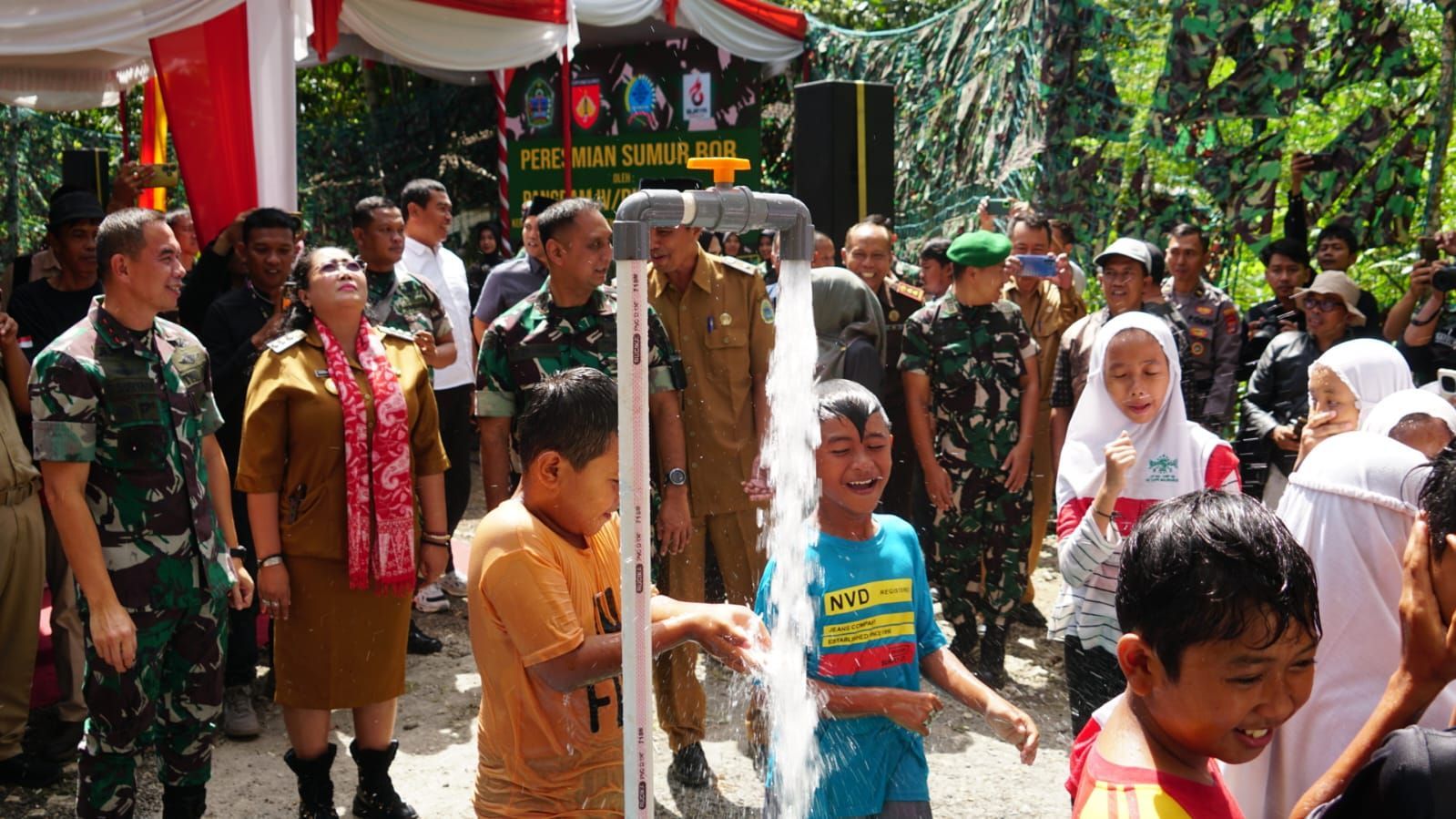 Warga Wonosari Gunungkidul  Resmi Punya Sumur Bor, Langsung DIresmikan Pangdam IV/Diponegoro dan Pemkab