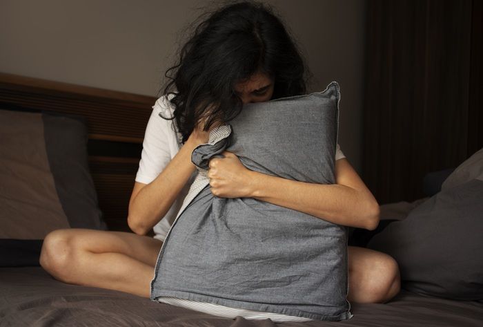 Kenalan dengan Pria Ngaku Polisi Hingga Kerap VCS, Wanita di Bekasi Berakhir Diperas