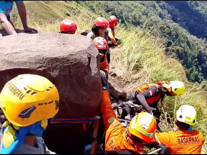 Berlangsung 4 Hari, Proses Evakuasi Pemuda Hilang di Gunung Saeng Berhasil Dilakukan