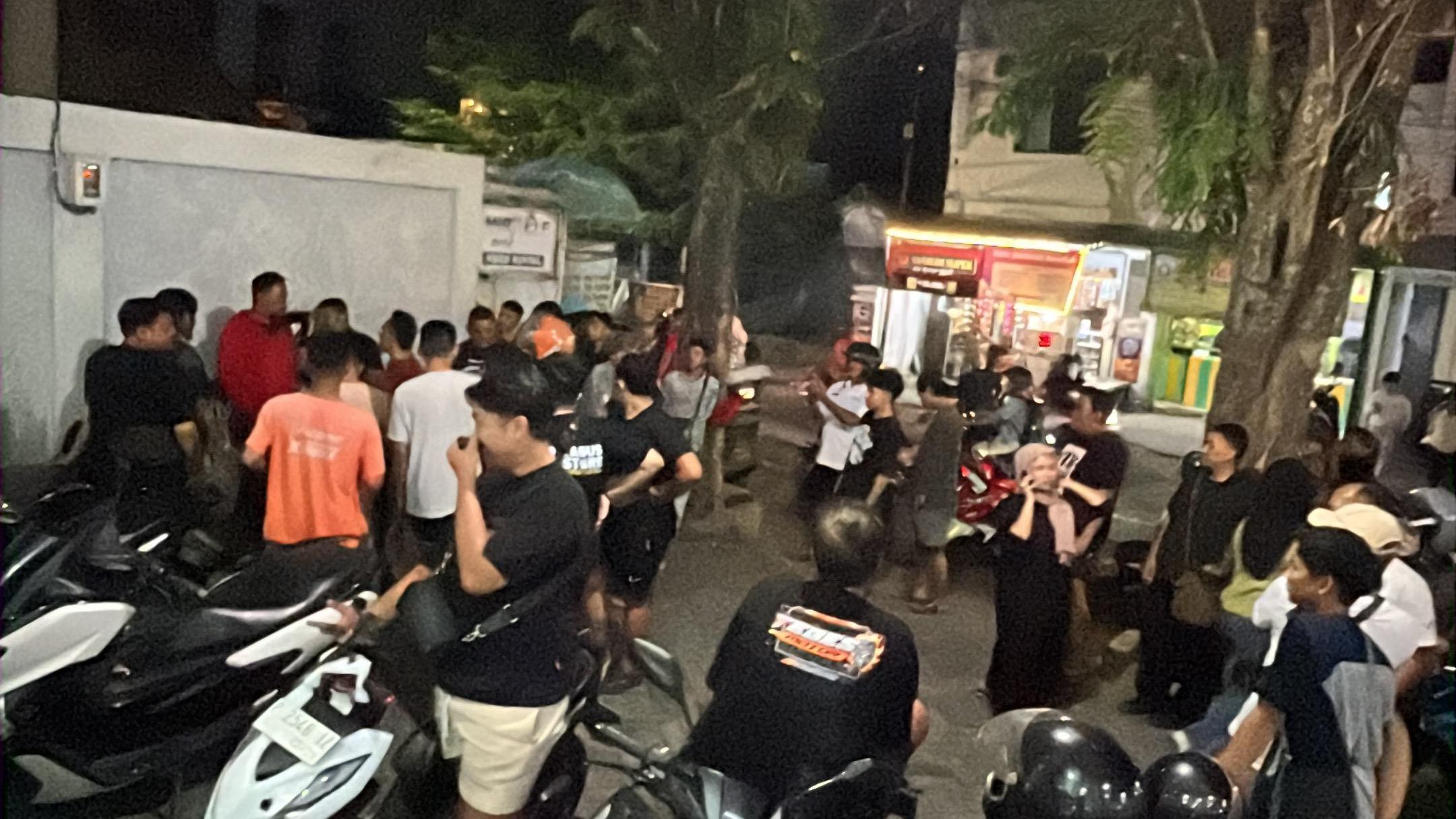 2 WNA Spesialis Pencurian iPhone yang Incar Konter Ponsel Ditangkap di Jember