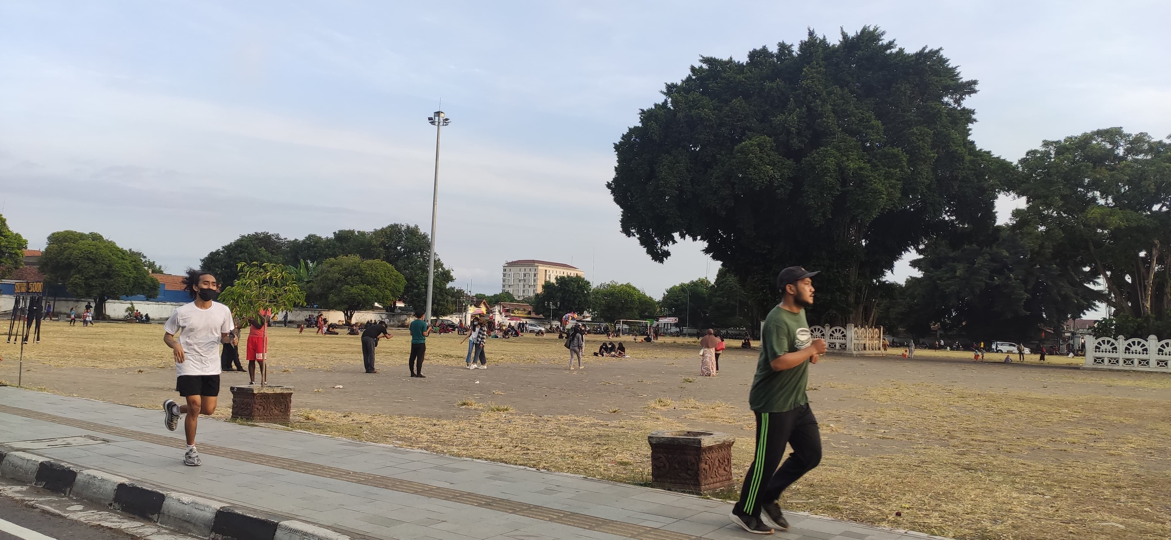 Begini Respon Sultan HB X Soal Isu Salat Idul Adha Terakhir di Alun-Alun Kidul Yogyakarta