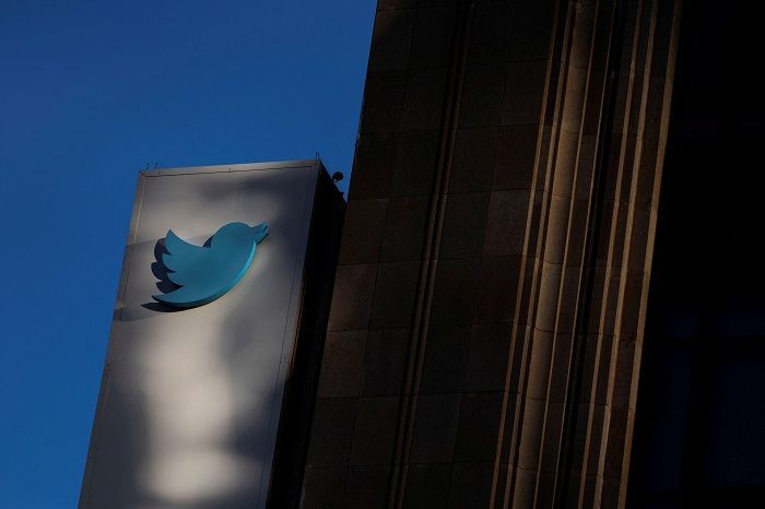 Dear Pengguna Twitter, Kalian Harus Centang Biru Dulu untuk Akses TweetDeck