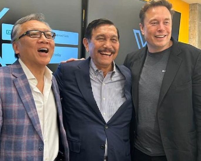 Luhut: Kehadiran Starlink di RI akan Berikan Dampak Positif yang Sangat Besar