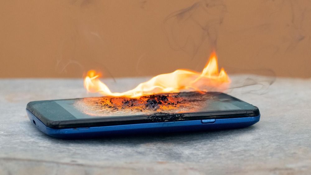 Penyebab Handphone Samsung Gampang Panas, Ini Solusinya! 