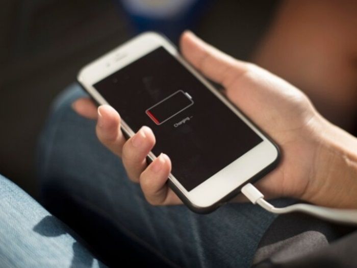 Pentingnya Jaga Kesehatan dan Hindari Kesalahan saat Mengisi Daya Daya pada Smartphone