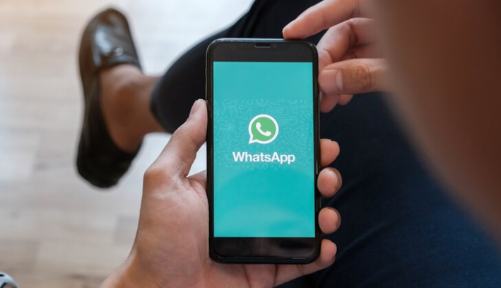 Viral! Penipuan WhatsApp Kuras Rekening Pengguna, Ini Modusnya!