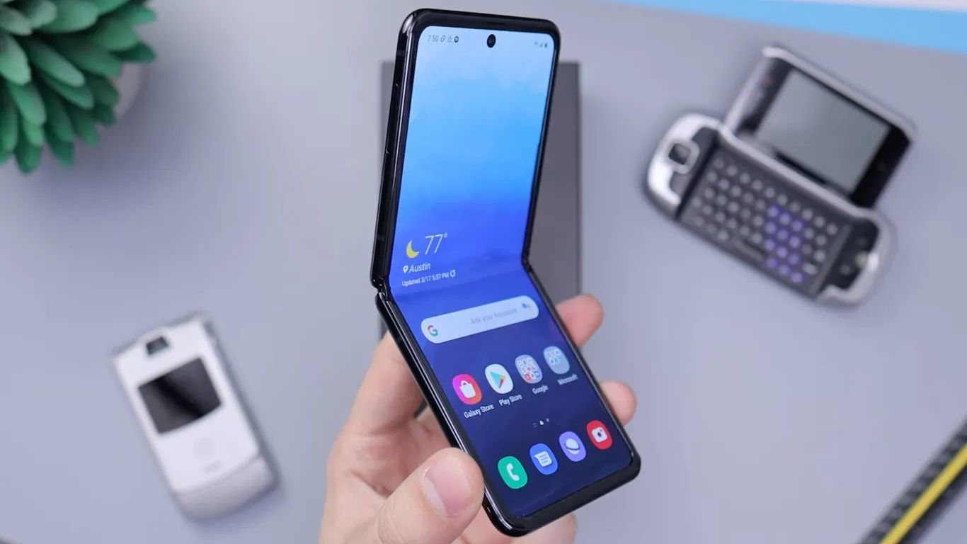 4 Fakta Rencana Apple Membuat iPhone Lipat Hingga Tanggal Rilisnya