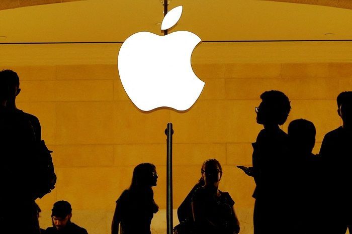 Aplikasi 'Dewasa' Pertama di iPhone? Apple Mengatakan Hal Itu Berisiko Bagi Anak-anak